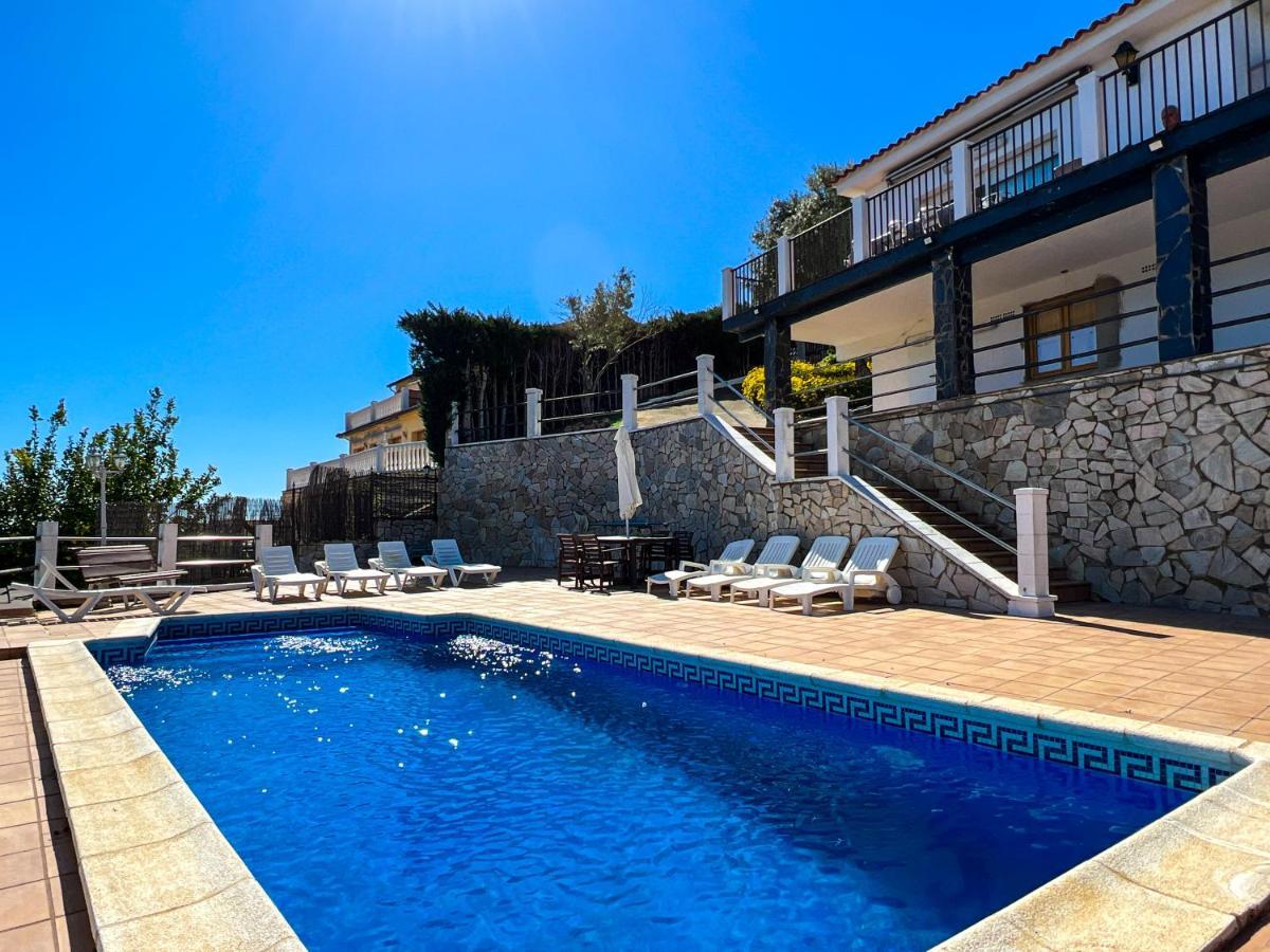 הוילה Sant Cebrià de Vallalta Vivalidays Casa Ricardo מראה חיצוני תמונה