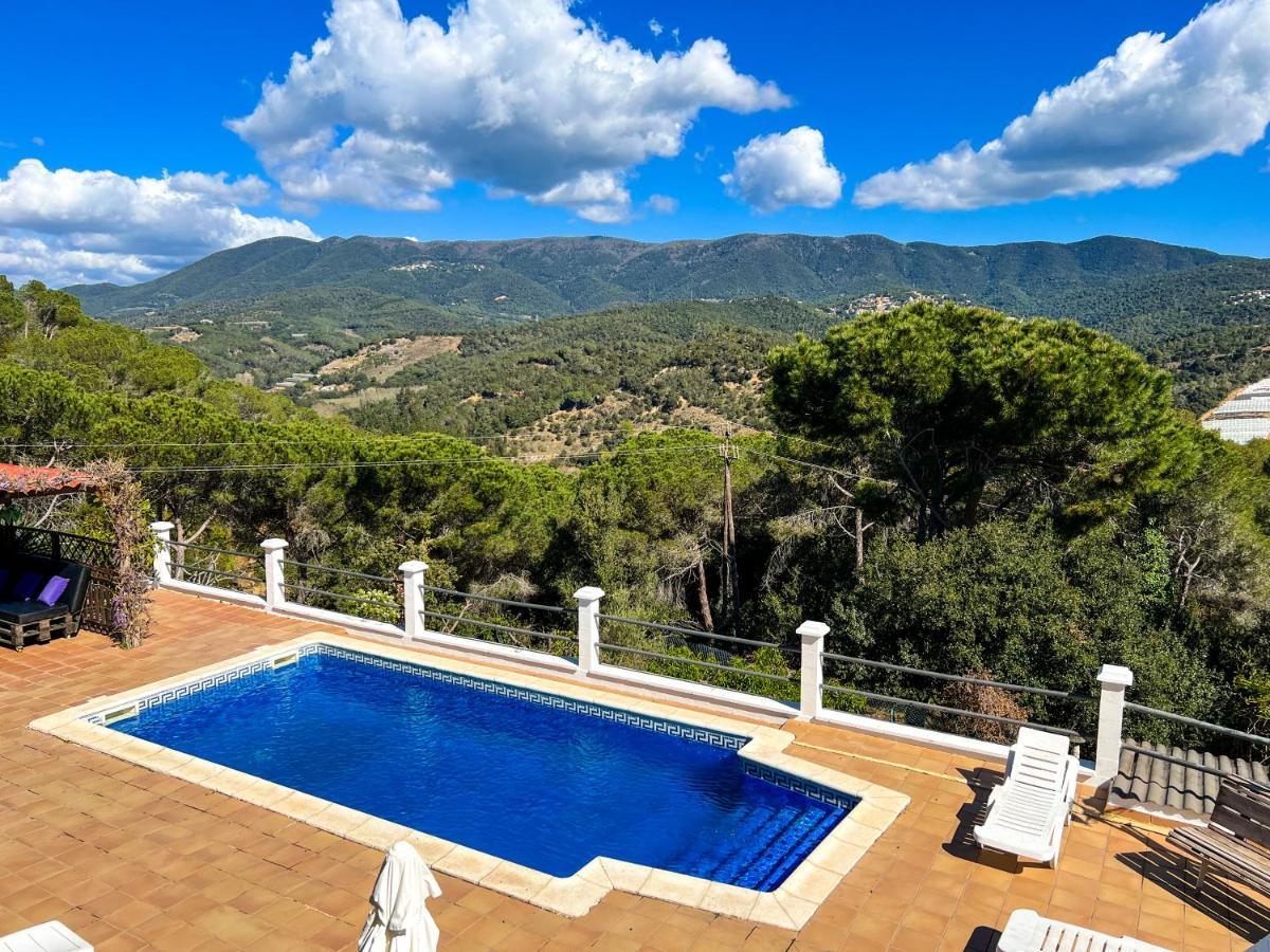 הוילה Sant Cebrià de Vallalta Vivalidays Casa Ricardo מראה חיצוני תמונה